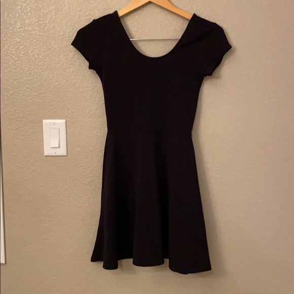 Dress - Picture 1 of 5